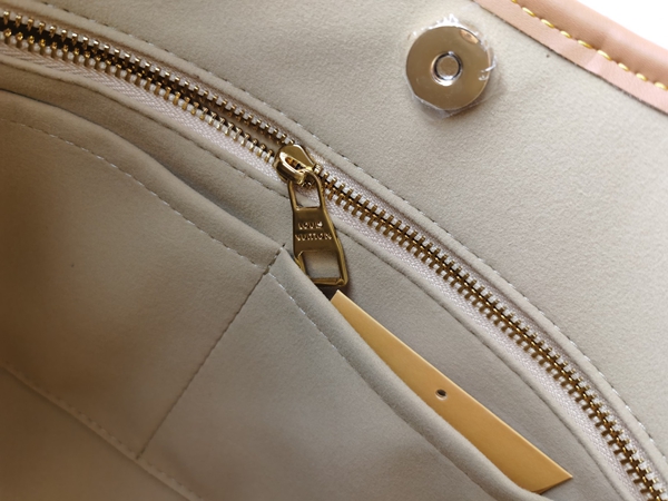 ルイヴィトンバッグ着用イメージ